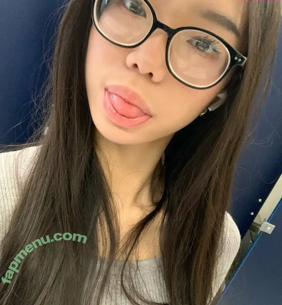 Alani Pham nude photo #0020 (alanipball_)