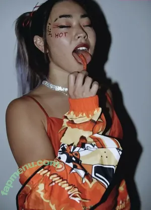 alaskafornia / alaskayokota nude photo #0136