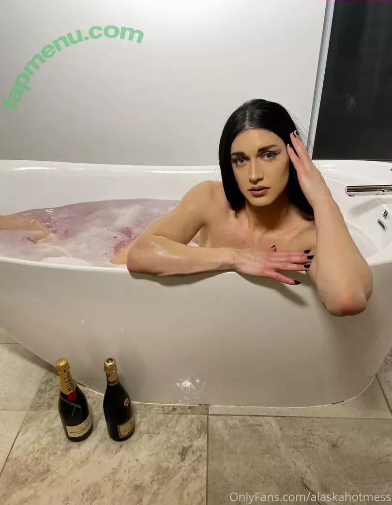 AlaskaHotmess nude photo #0072 (alaskahotmess2 / goddess-alaska)
