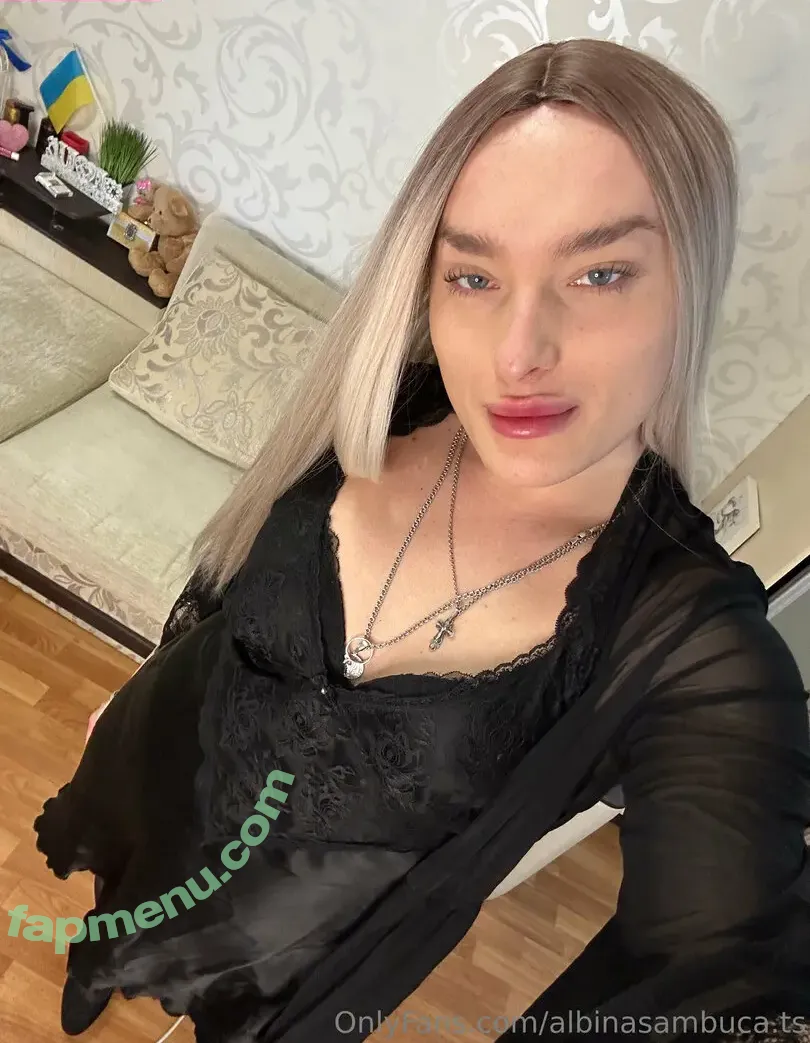 albinasambuca.ts nude photo #0017 (albinasambuca.ts)
