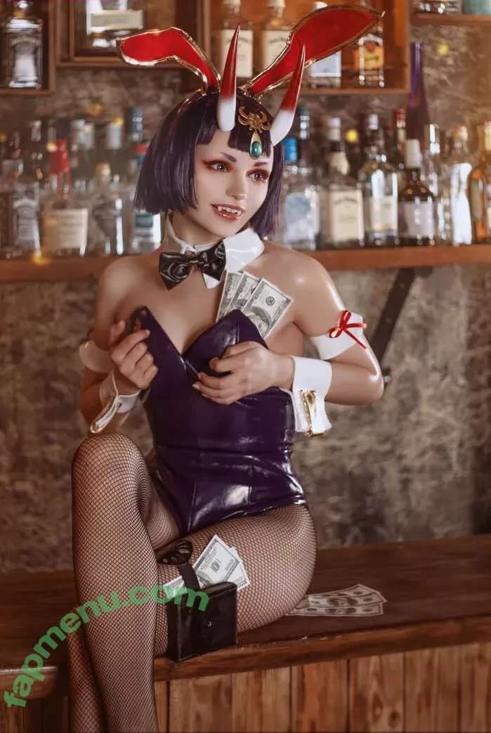Alcololi nude photo #0409 (Alcoholy / _alcololi / alcololic)