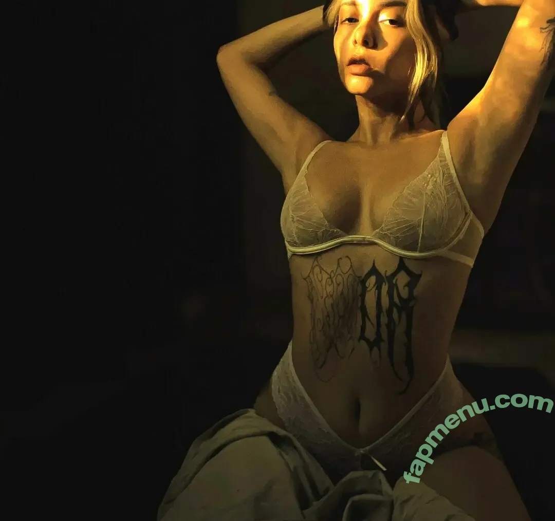 Ale Acosta nude photo #0036 (Al.Xannn / Alexandra Acosta / aleacosta)