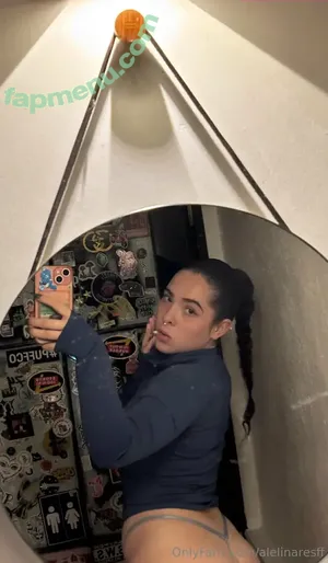 Ale Linares / alelinaresff nude photo #0009