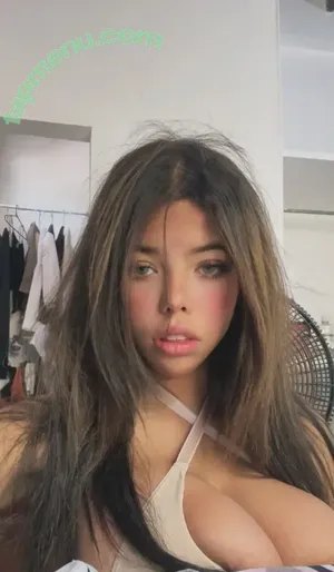 Ale Valensuel / Sakuraowo / ale_oficialowo nude photo #0004