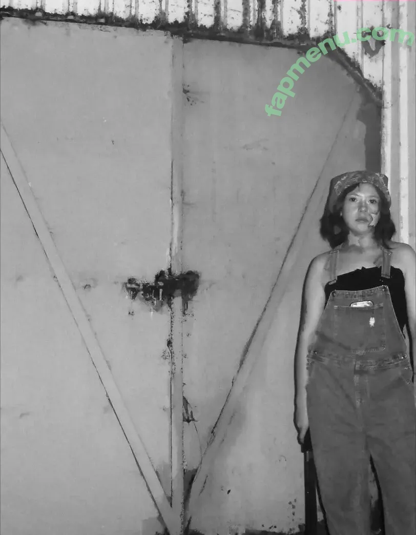 ale.zrm nude photo #0116 (ale.crm)