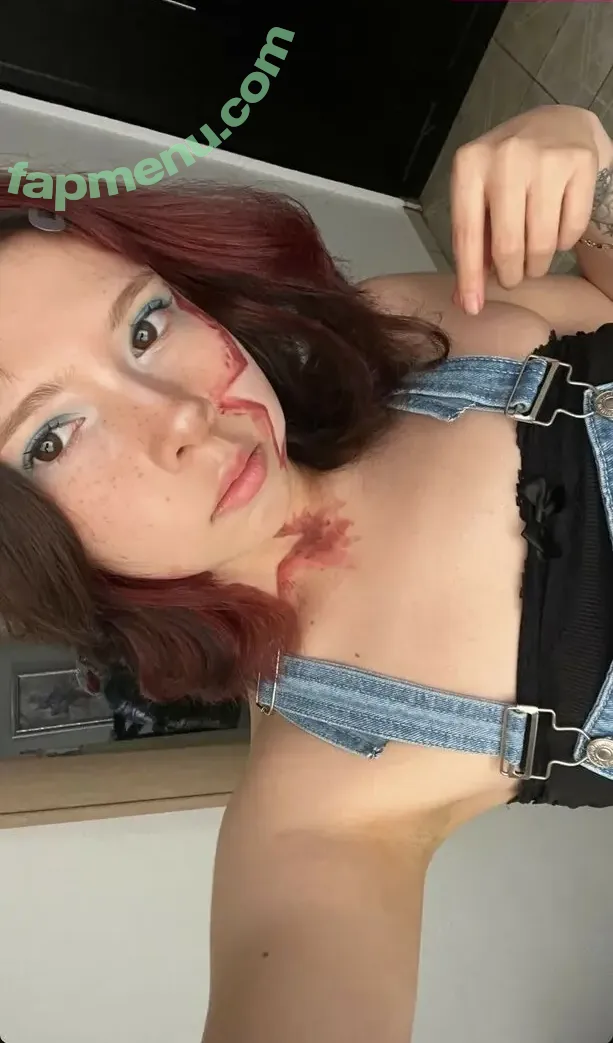 ale.zrm nude photo #0123 (ale.crm)