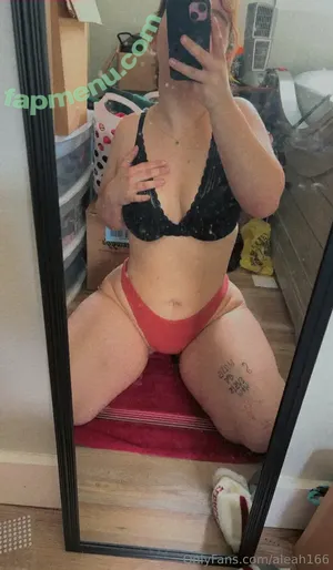  nude photo #0001