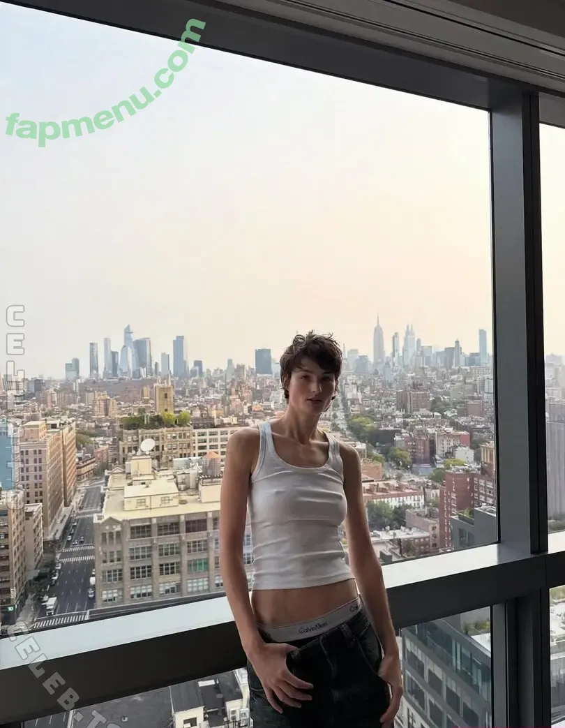 aleandrafrerk / ale4ndra nude photo #0222 (ale4ndra / aleandrafrerk)