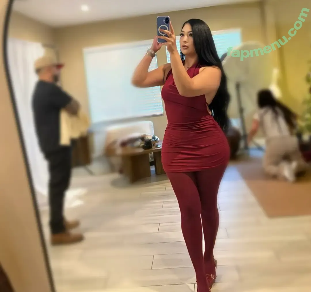 aleeerives nude photo #0015 (alee.erives)