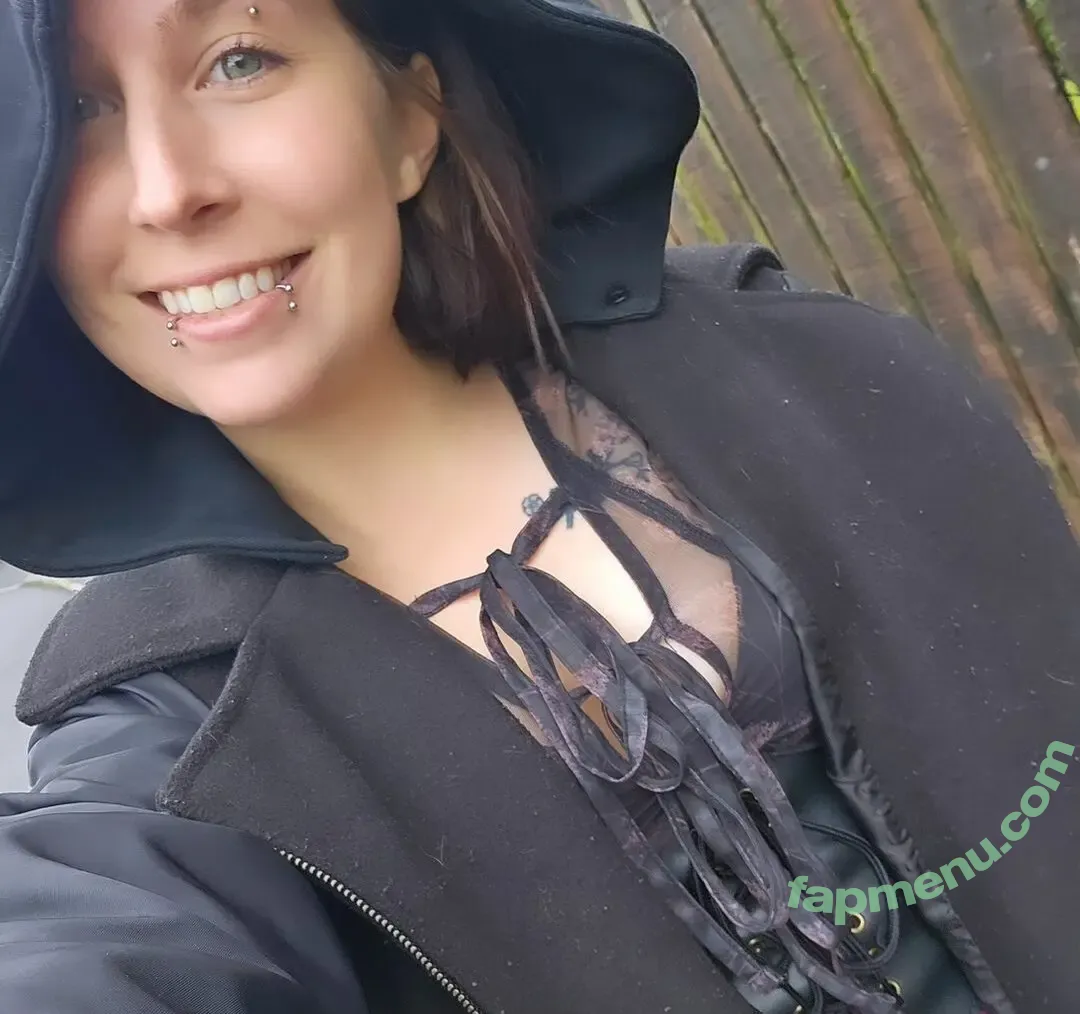 Aleena Laced nude photo #0011 (Aleenaxlaced)