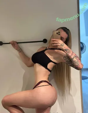  nude photo #0001