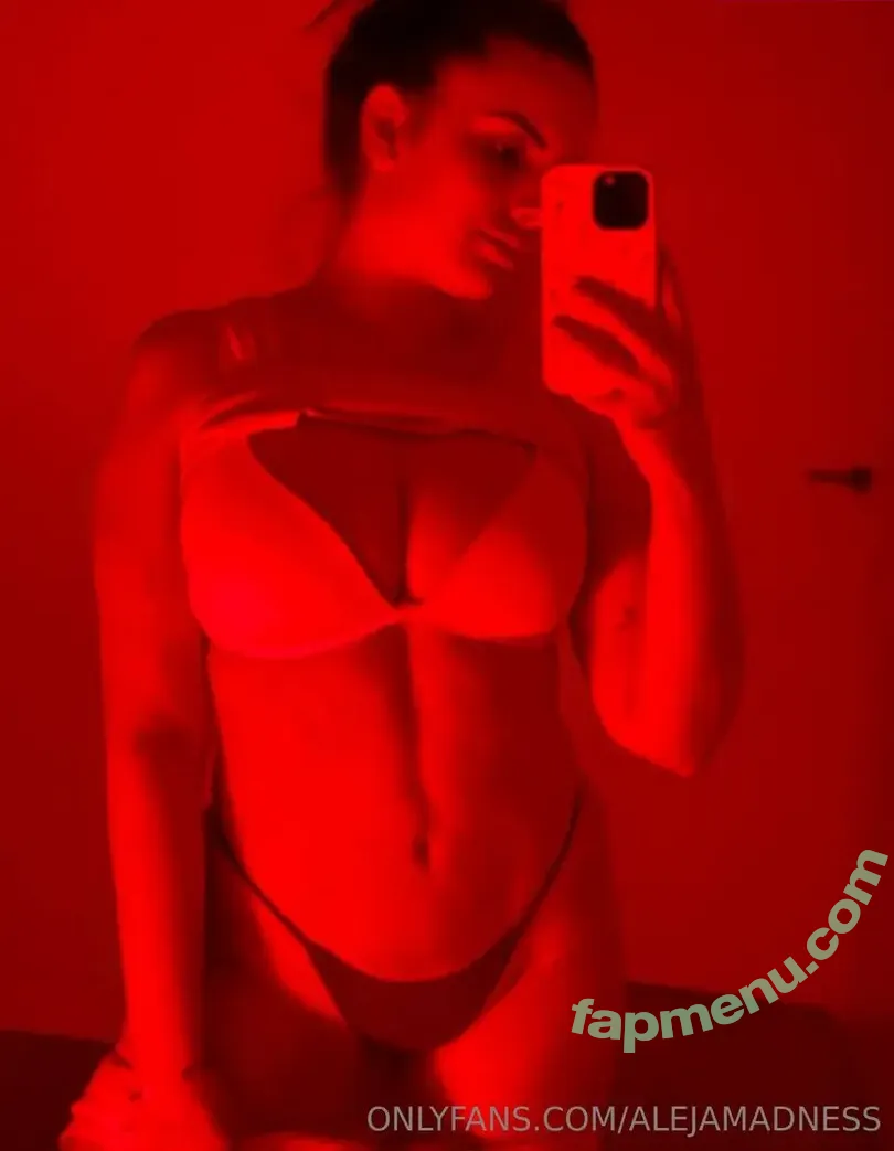 Alejamadness nude photo #0064 (alexandrakerz)