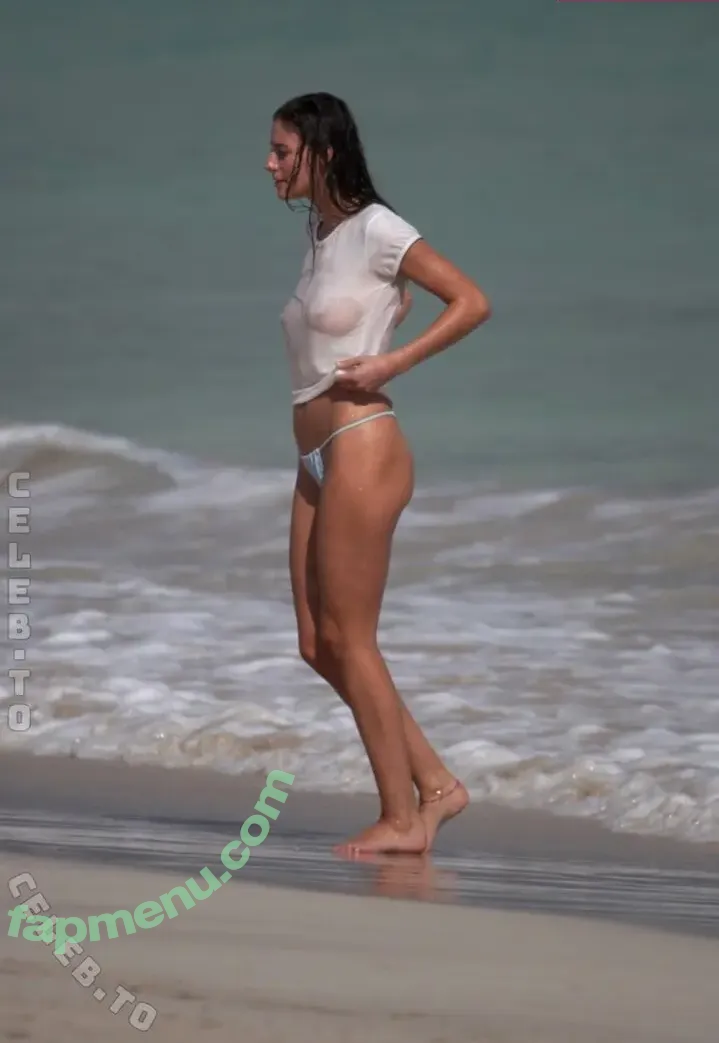 Alejandra Guilmant nude photo #1477 (AleGuilmantFan / aleguilmant / alejandra.guilmant)