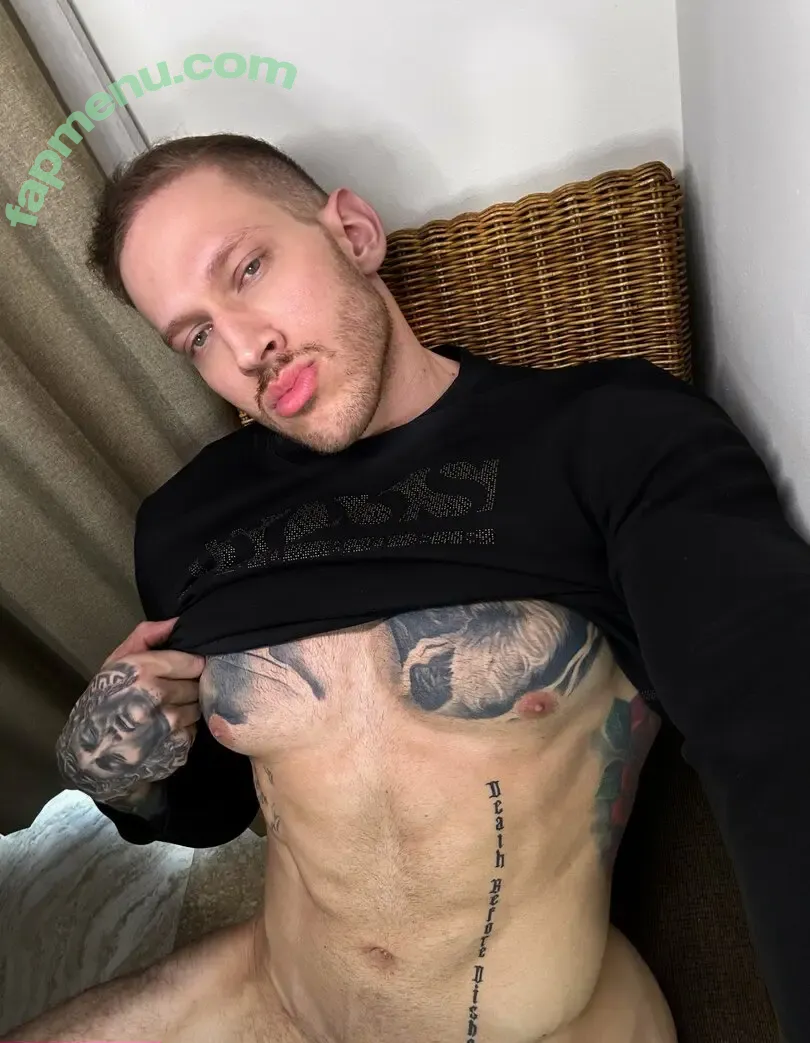 alejandrobelmont nude photo #0095 (alejandro_belmont_)