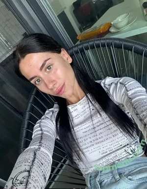 aleksiis_reyy / authoralexisrey_ nude photo #0021