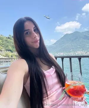aleksiis_reyy / authoralexisrey_ nude photo #0030
