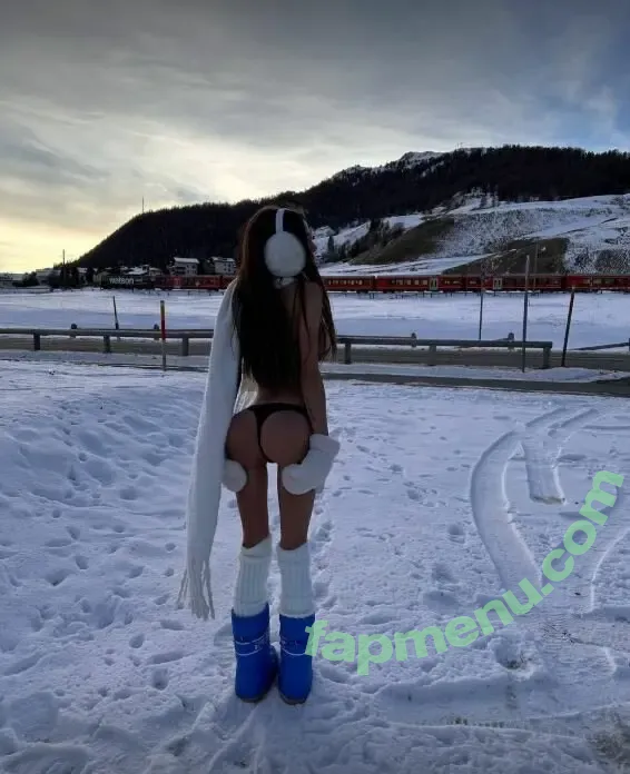 Alena Omovych nude photo #0667 (alena_omovych / alenaomovich)