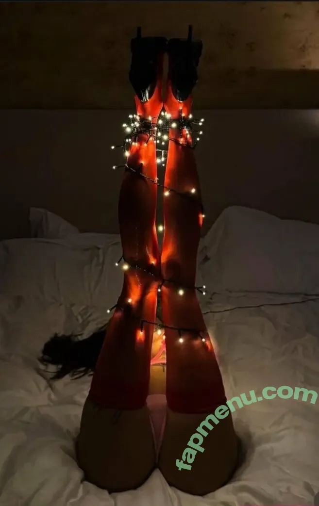 Alena Omovych nude photo #0850 (alena_omovych / alenaomovich)