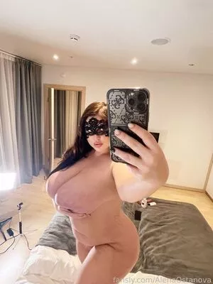 Alena Ostanova / Alenaost / ostanovaalena / that_same_alena nude photo #2229