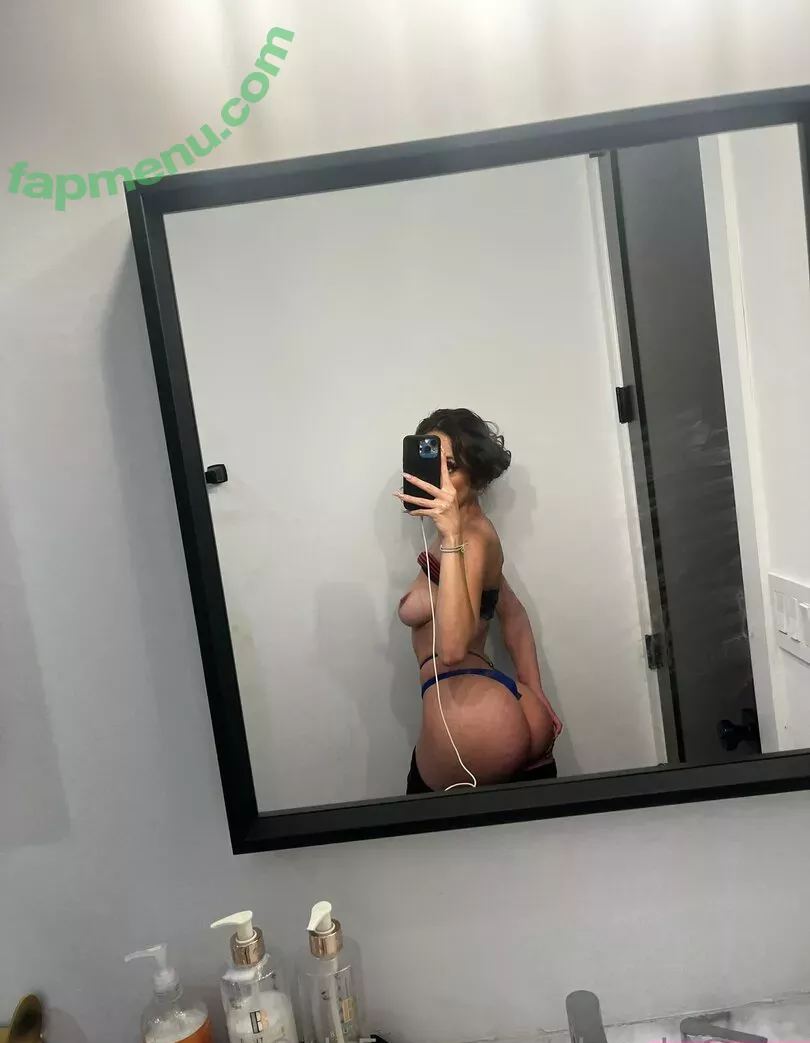alenalovesxo nude photo #0220 (0xAlena / alenaaa_xoxo)