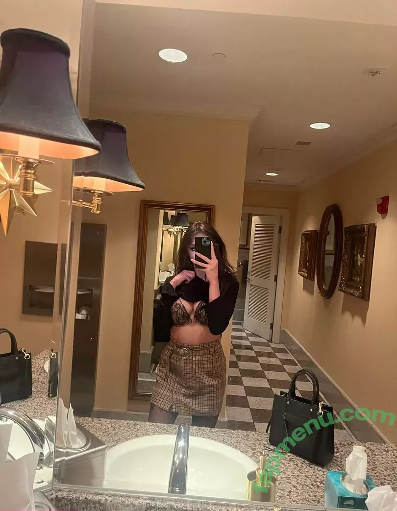 alenalovesxo nude photo #0309 (0xAlena / alenaaa_xoxo)