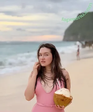 Alenushka ASMR / alenayans nude photo #0001