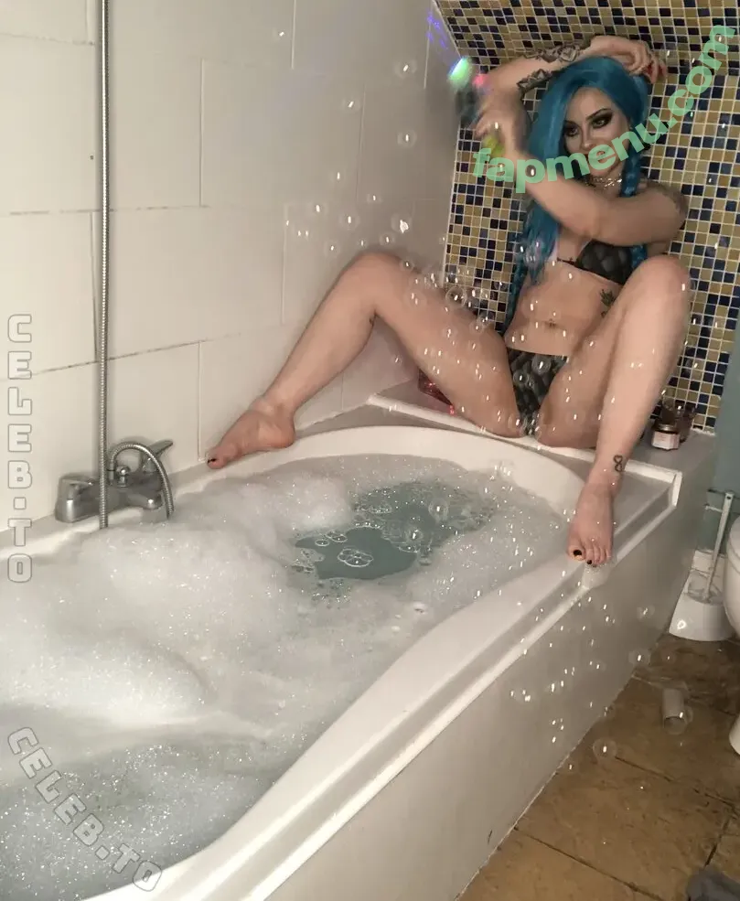 Alessa Savage nude photo #0064 (alessa_savage / alessasavage / social.fabrication)