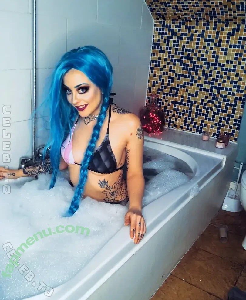 Alessa Savage nude photo #0067 (alessa_savage / alessasavage / social.fabrication)