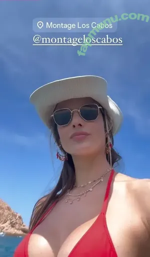 Alessandra Ambrosio / aleambrosio / alelovesanja / alessandraambrosio nude photo #3932