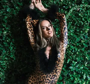 Alessandra Ambrosio / aleambrosio / alelovesanja / alessandraambrosio nude photo #4212