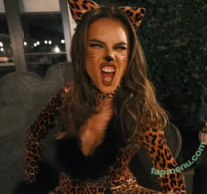 Alessandra Ambrosio / aleambrosio / alelovesanja / alessandraambrosio nude photo #4214
