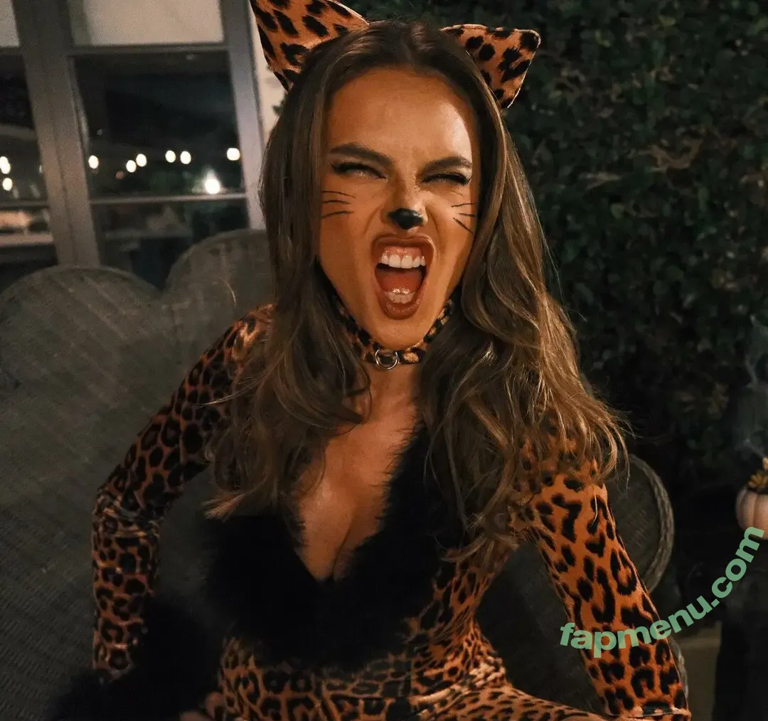 Alessandra Ambrosio nude photo #4214 (aleambrosio / alelovesanja / alessandraambrosio)