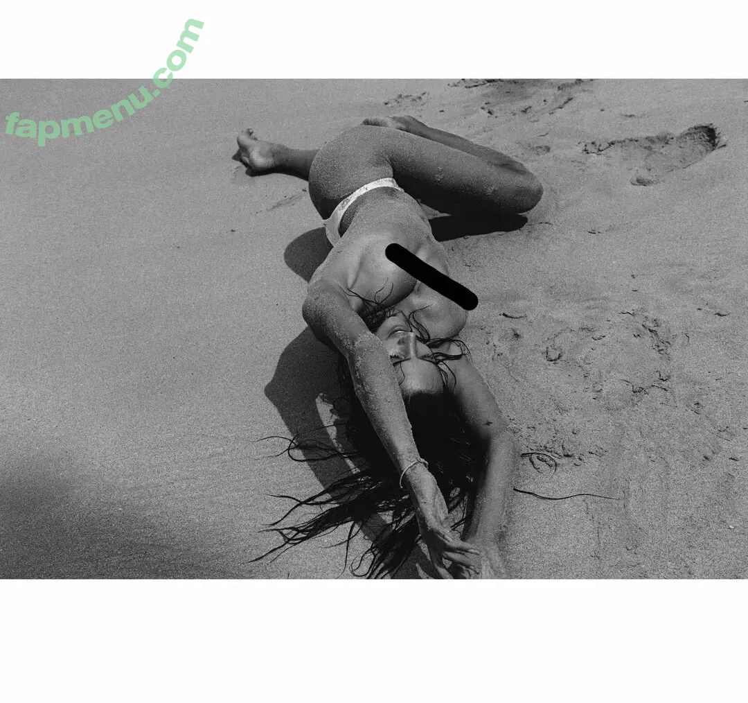 Alessandra Ambrosio nude photo #4291 (aleambrosio / alelovesanja / alessandraambrosio)