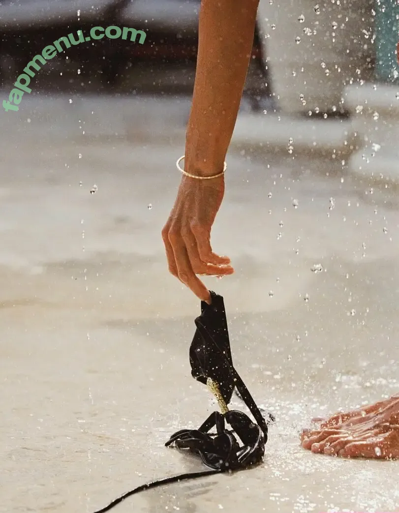 Alessandra Ambrosio nude photo #4335 (Alessandra / aleambrosio / alelovesanja / alessandraambrosio)