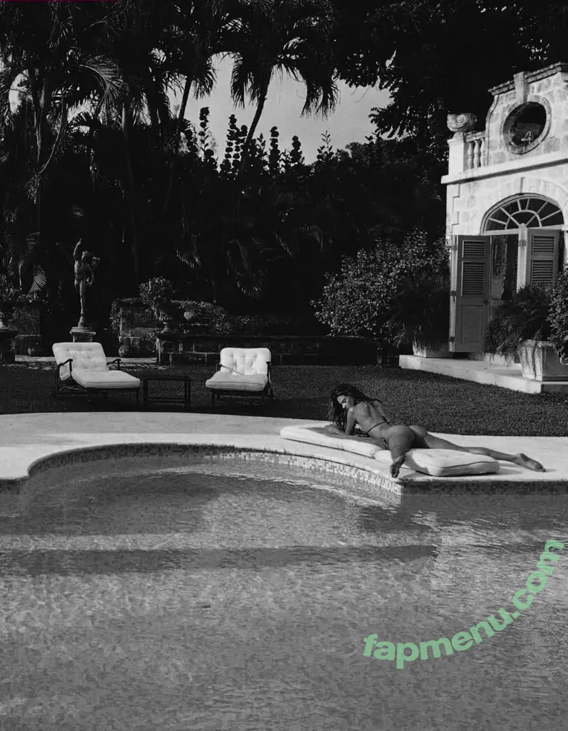 Alessandra Ambrosio nude photo #4341 (Alessandra / aleambrosio / alelovesanja / alessandraambrosio)