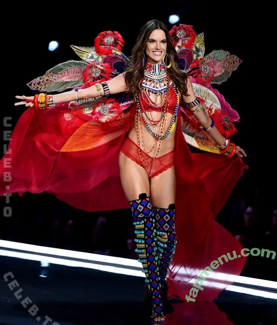 Alessandra Ambrosio nude photo #4356 (Alessandra / aleambrosio / alelovesanja / alessandraambrosio)