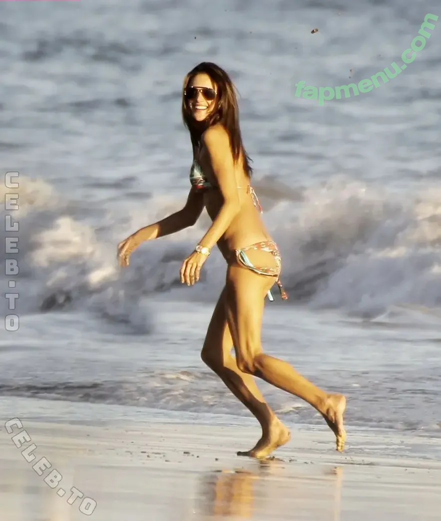 Alessandra Ambrosio nude photo #4391 (Alessandra / aleambrosio / alelovesanja / alessandraambrosio)