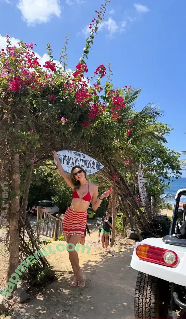 Alessandra Ambrosio nude photo #4489 (Alessandra / aleambrosio / alelovesanja / alessandraambrosio)