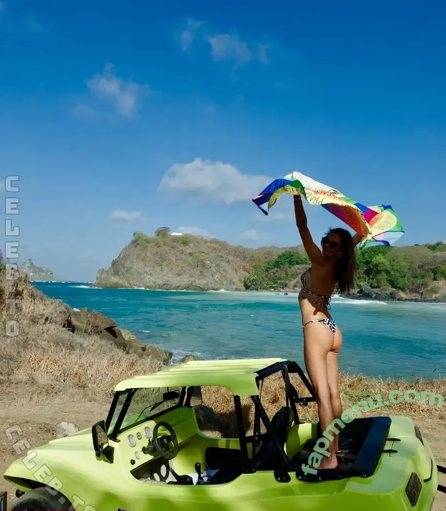 Alessandra Ambrosio nude photo #4614 (Alessandra / aleambrosio / alelovesanja / alessandraambrosio)