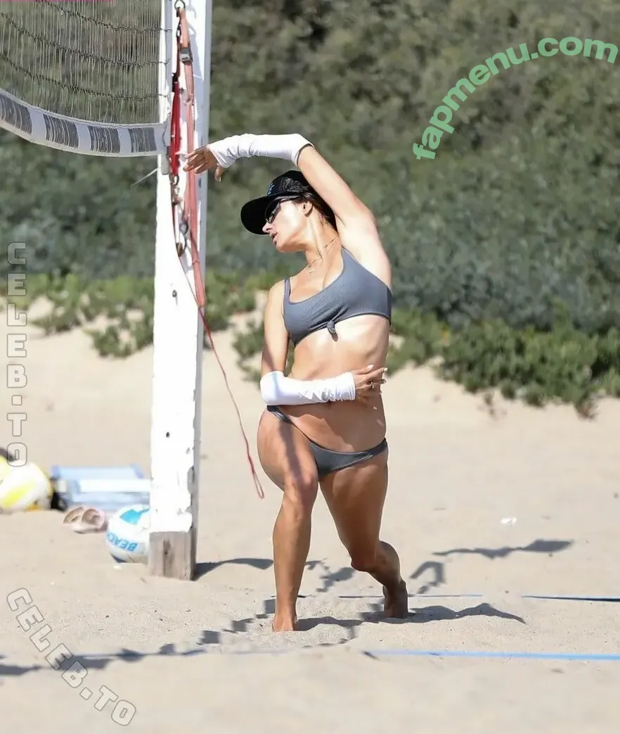 Alessandra Ambrosio nude photo #4628 (Alessandra / aleambrosio / alelovesanja / alessandraambrosio)