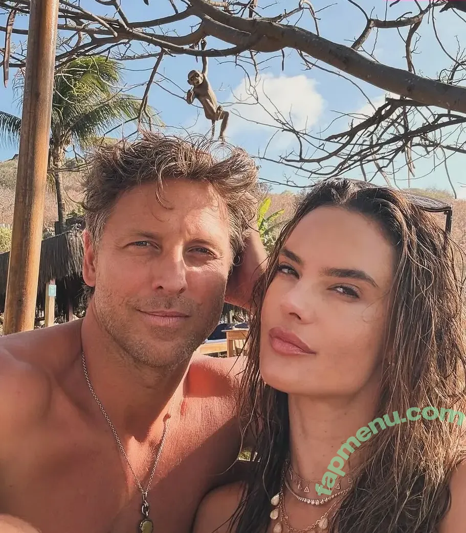 Alessandra Ambrosio nude photo #4652 (Alessandra / aleambrosio / alelovesanja / alessandraambrosio)