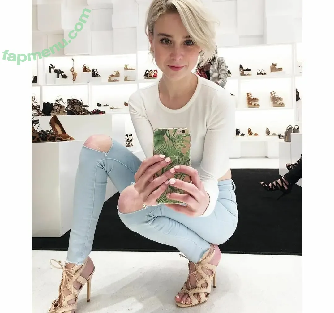 Alessandra Torresani nude photo #0289 (Caprica / alessandratorresani / altorresani)