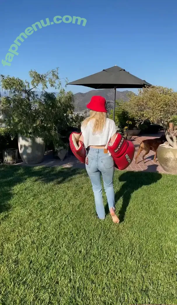 Alessandra Torresani nude photo #0306 (Caprica / alessandratorresani / altorresani)