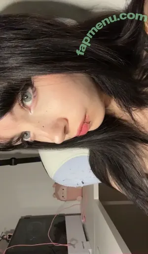  nude photo #0006