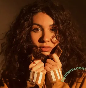 Alessia Cara / 697145310 / alessiacara / alessiasmusic nude photo #0001