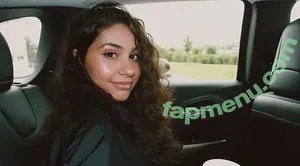Alessia Cara / 697145310 / alessiacara / alessiasmusic nude photo #0257