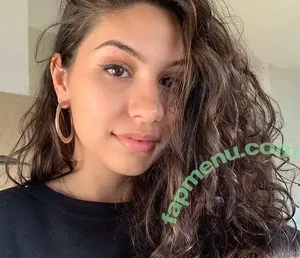 Alessia Cara / 697145310 / alessiacara / alessiasmusic nude photo #0263