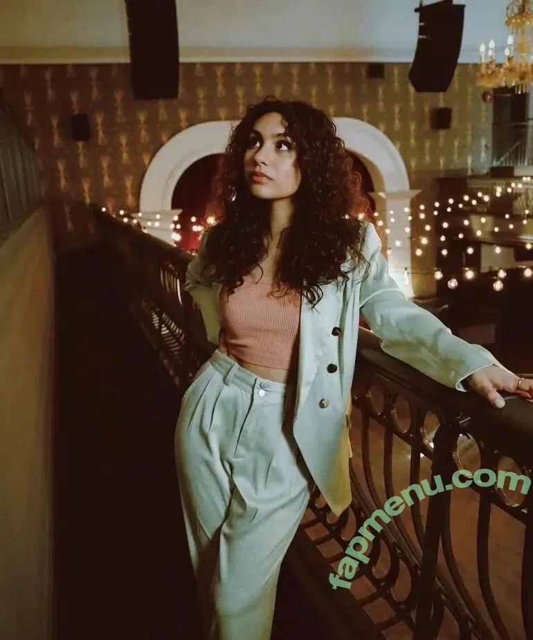 Alessia Cara nude photo #0002 (697145310 / alessiacara / alessiasmusic)