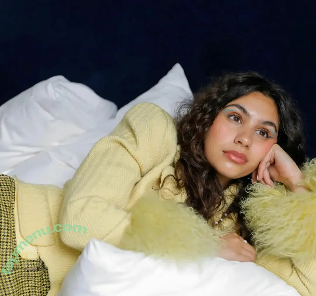 Alessia Cara nude photo #0018 (697145310 / alessiacara / alessiasmusic)