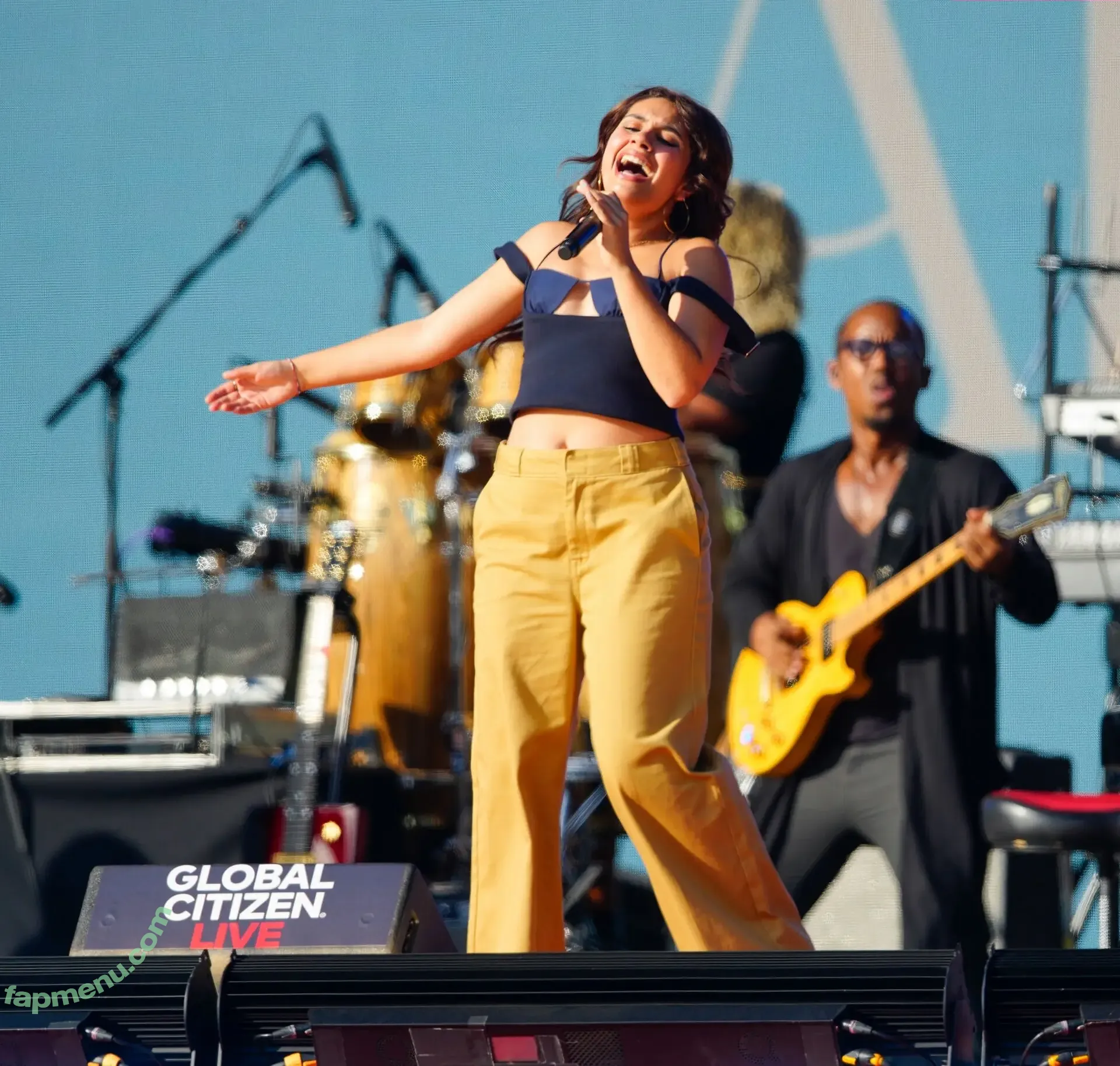 Alessia Cara nude photo #0130 (697145310 / alessiacara / alessiasmusic)